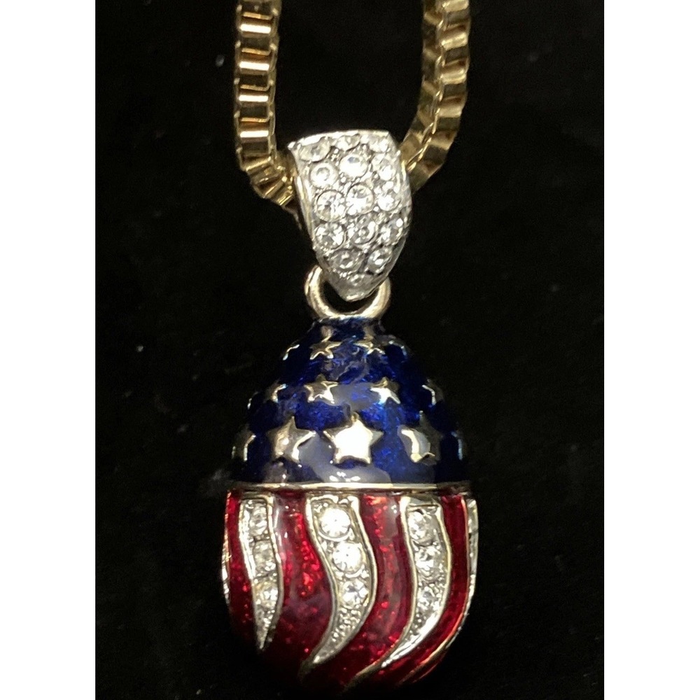 American Patriotic Egg American Flag Rhinestone Pendant Necklace 24" Gold Tone